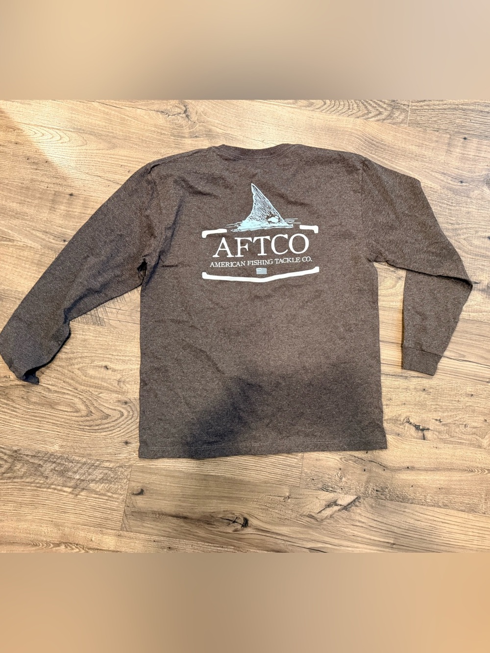 Youth Large AFTCO Gray Long Sleeve Tee with Marlin Back Print